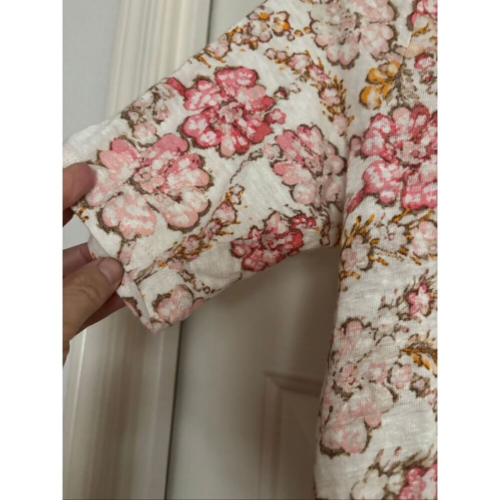J. Jill “love linen” Floral Tee - Picture 4 of 6